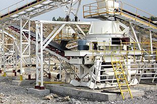 立轴冲击式破碎机 矿山与建筑设备的核心零部件及其应用